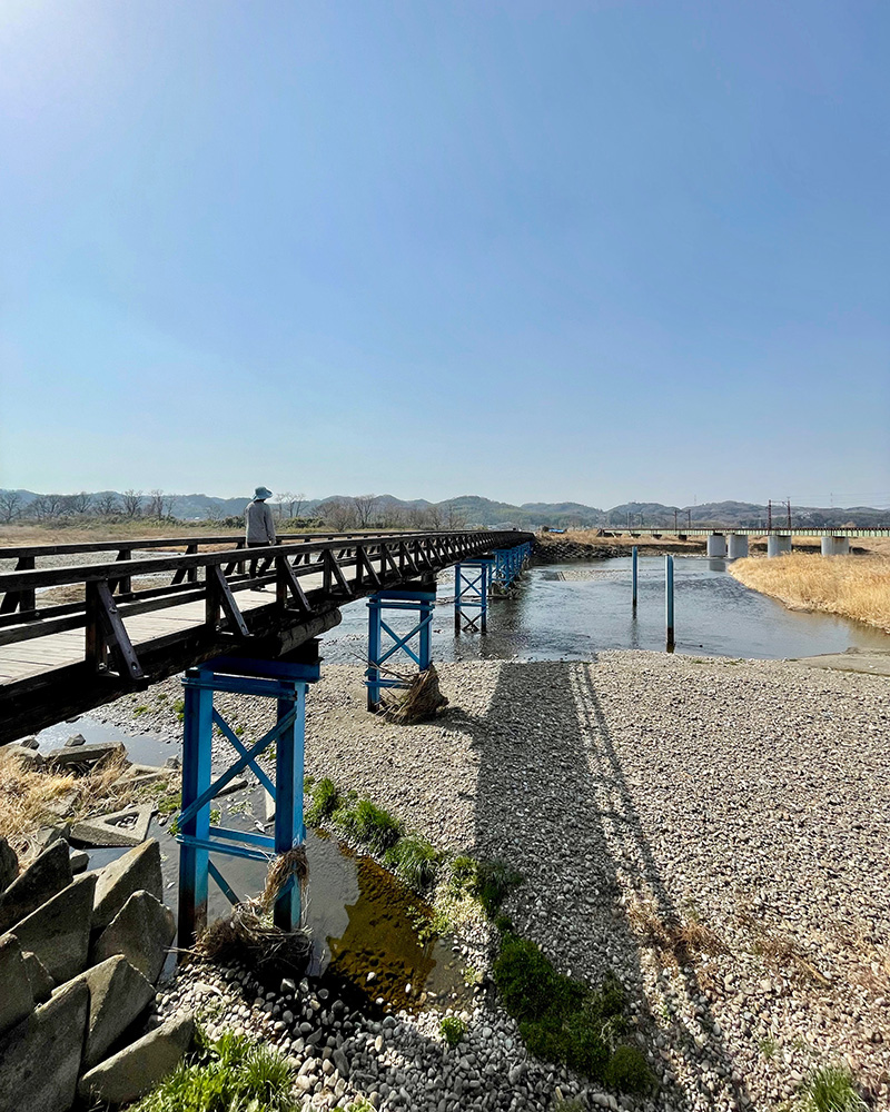 木製の橋、佐野橋の写真
