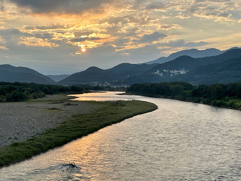 丹波島橋で犀川を越える写真