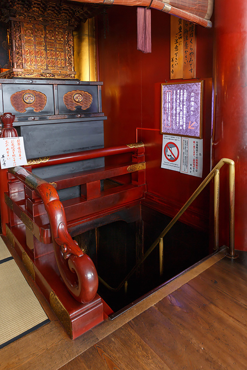 お戒壇めぐり(出典:ながの観光net)の写真