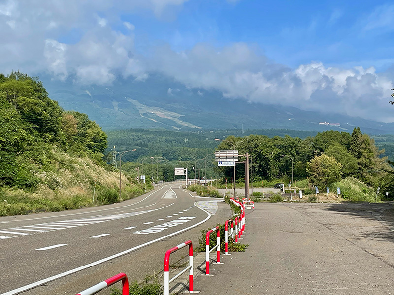 北国街道は右への写真