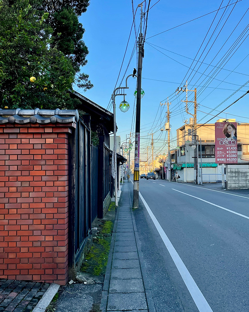 昔の面影が残る江戸町通りの写真